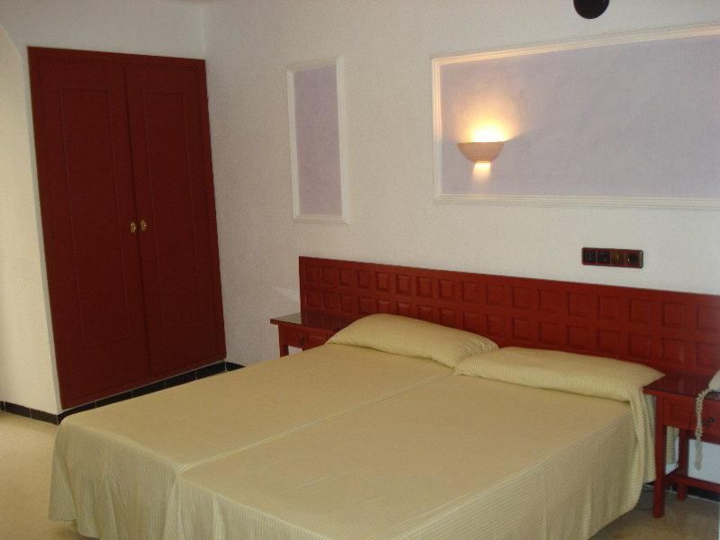 Hotel Cassandra 2