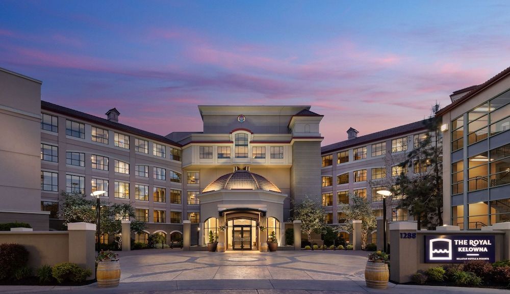 The Royal Kelowna - Bellstar Hotels & Resorts 1