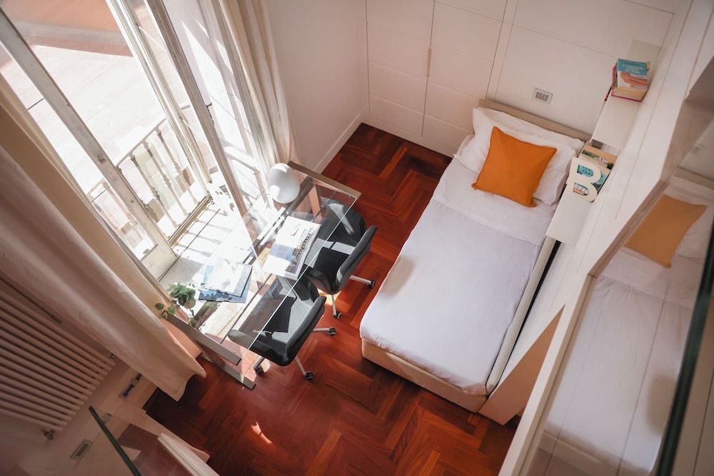 Elegant Apartment At Chiaia By Wonderful Italy 2