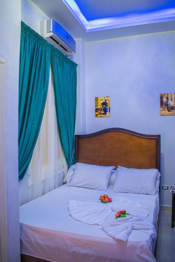 Victory Downtown Boutique Hotel 2