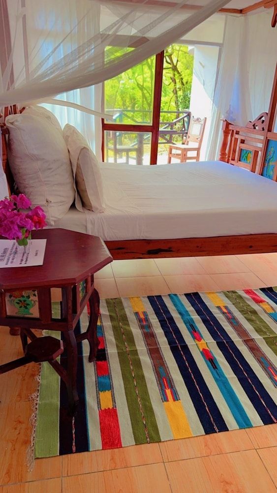Paris - Malindi - Silver Sands Beach Hotel