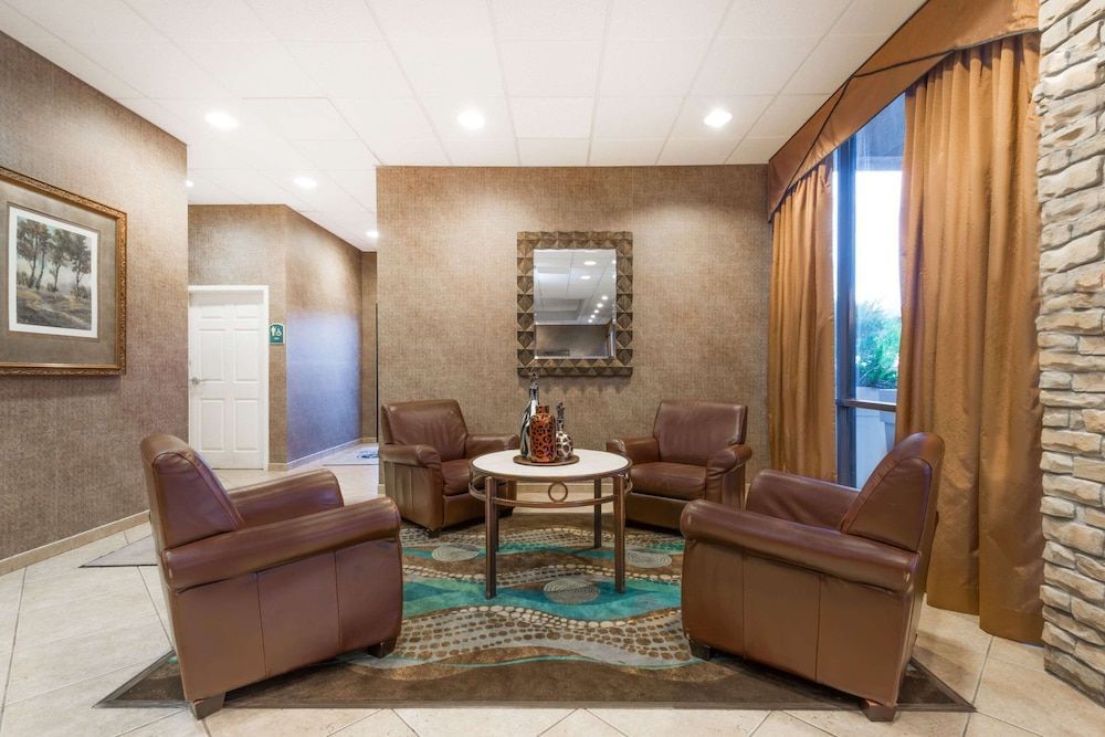 Wyndham Garden Wichita Downtown 2