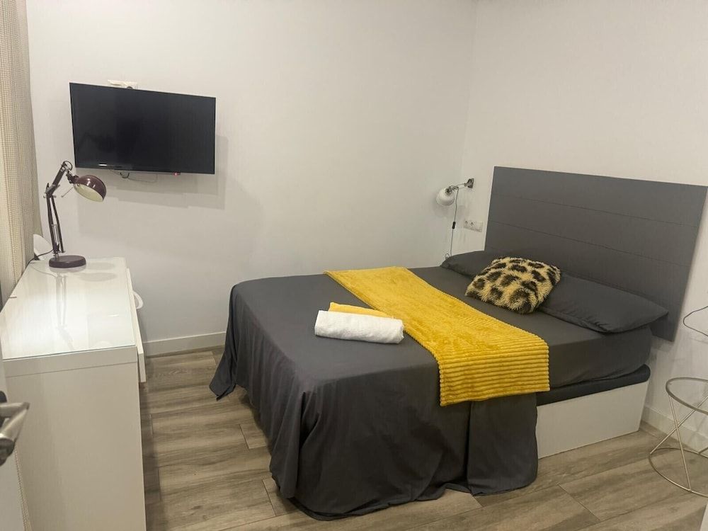 hostal plaza de el sol 2