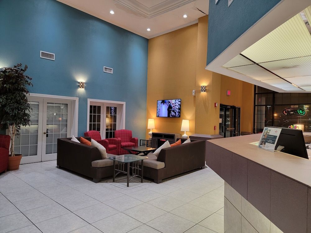 Extend-a-Suites - Extended Stay, I-40 Amarillo West 1