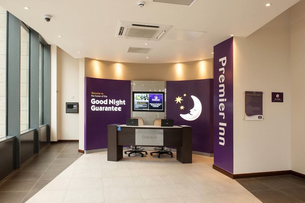 Premier Inn Birmingham Longbridge 2