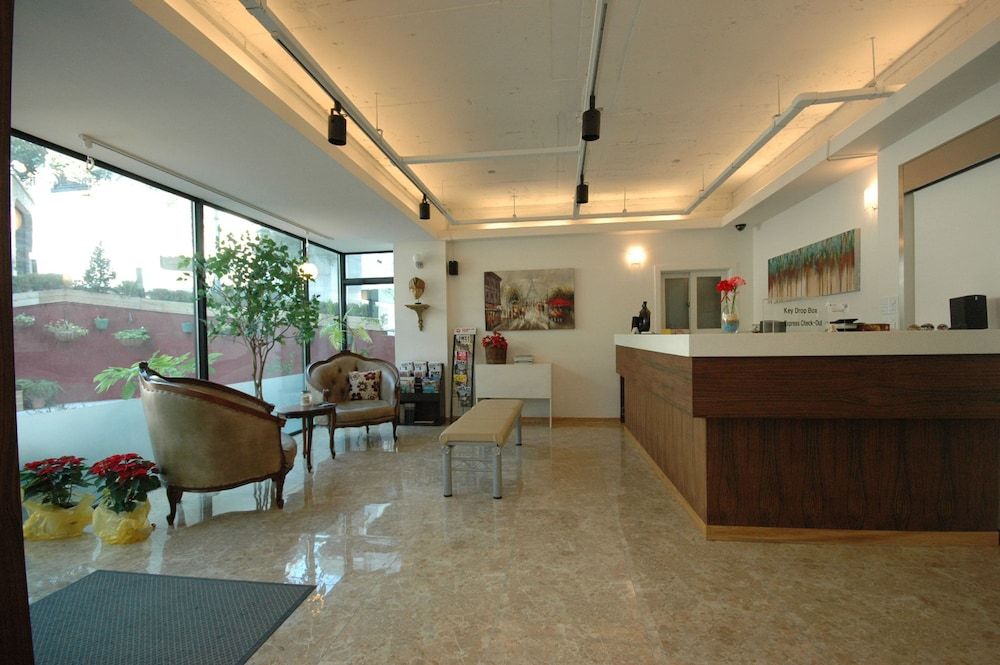 E Residence 1