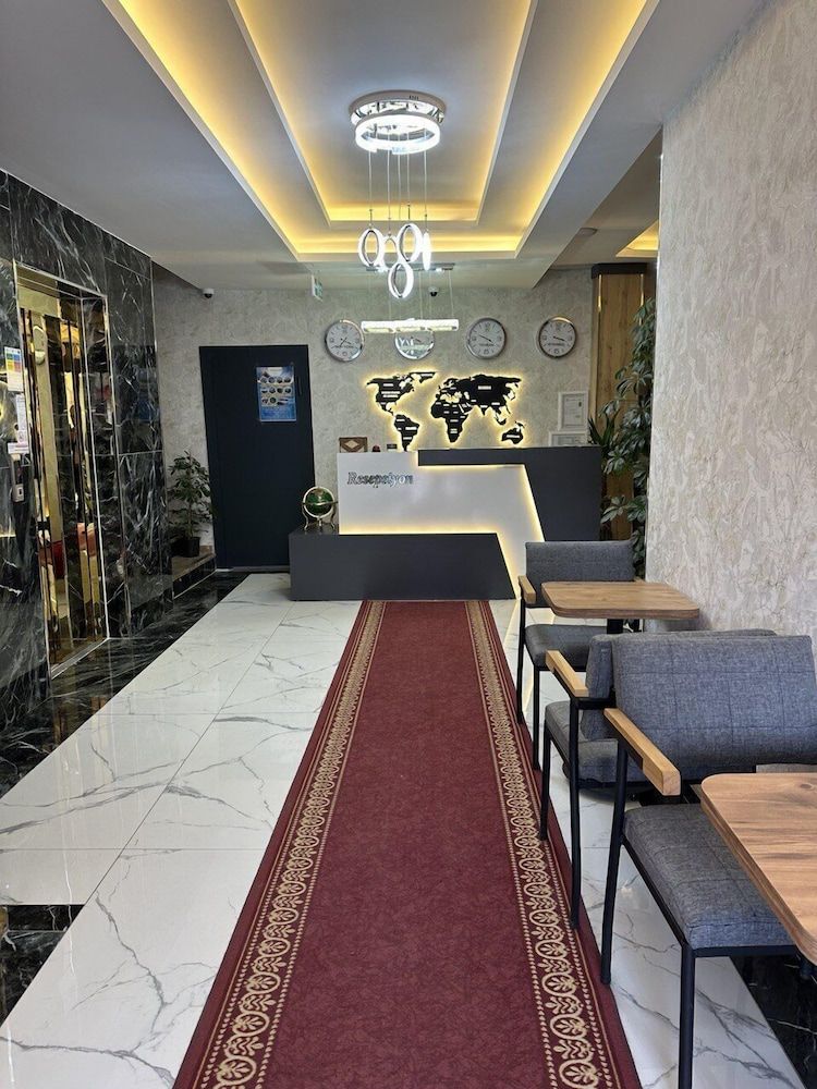 world say hotel 2