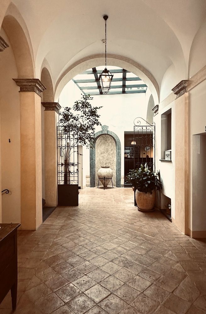 Hotel Palazzo Piccolomini 2