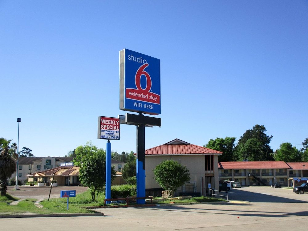 Studio 6 Huntsville, TX 1