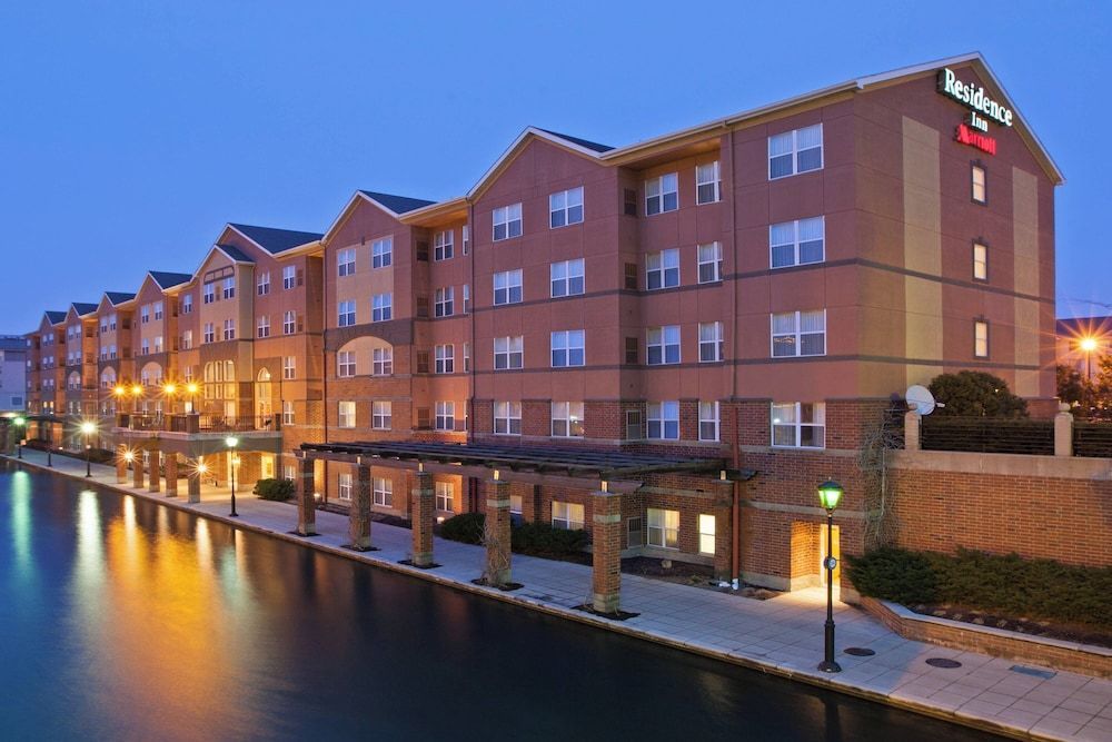 Residence Inn Indianapolis Downtown on the Canal 1