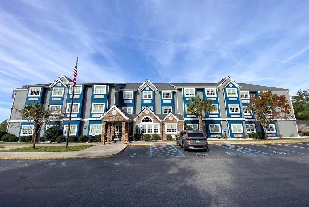 Microtel Inn & Suites by Wyndham Columbia 1