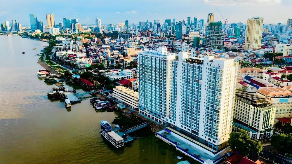 X One Hotel 1