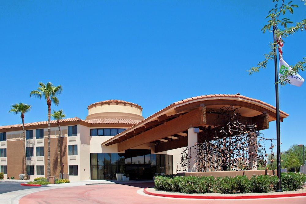 Holiday Inn Express SCOTTSDALE NORTH by IHG 1