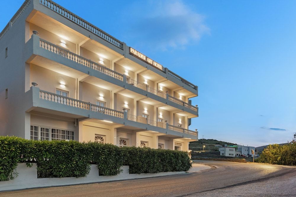 Paradise Art Hotel by Mr and Mrs White 1