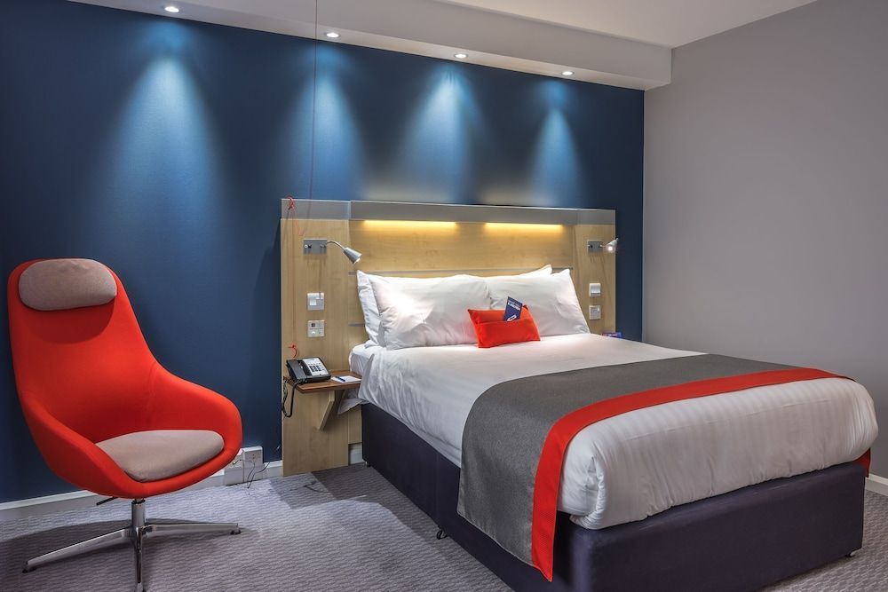 Holiday Inn Express KETTERING by IHG 2