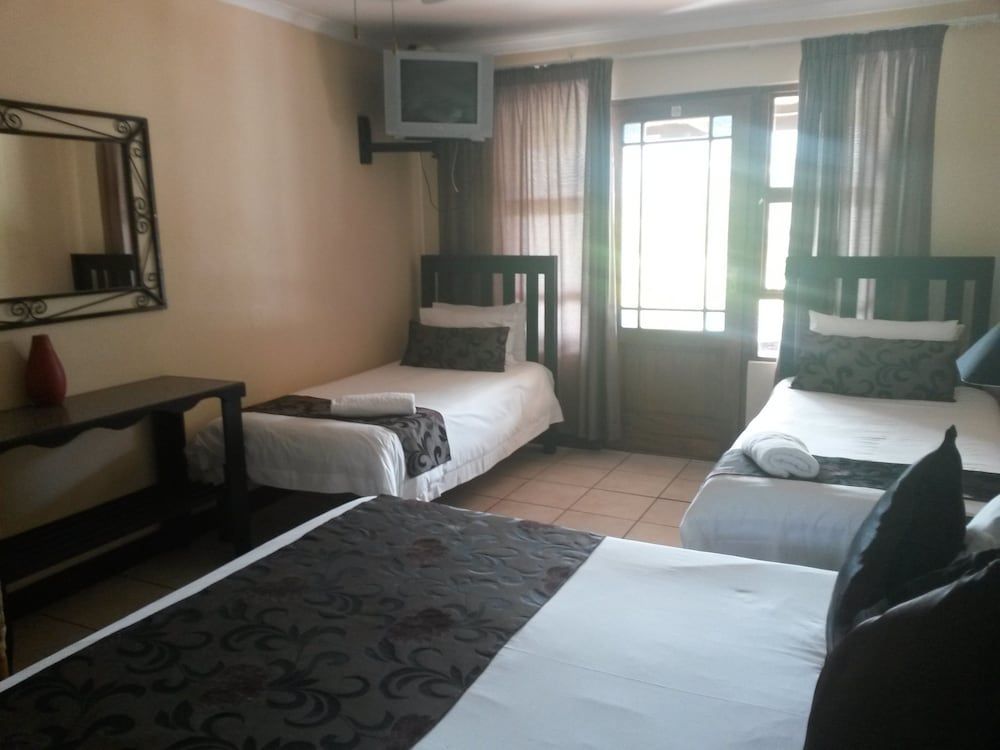 African Sun Guest House 2