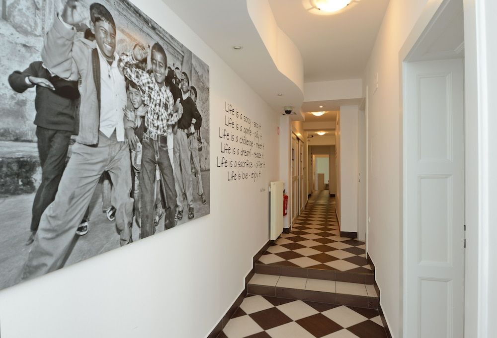 Viva Rooms 2