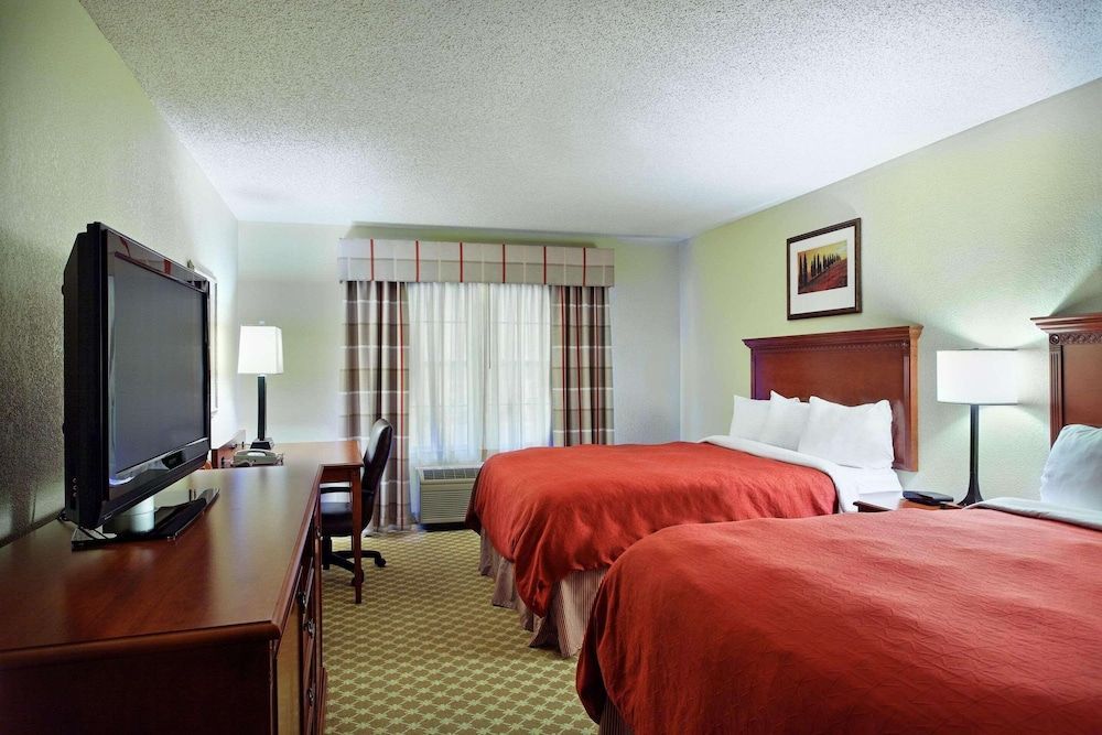Country Inn & Suites by Radisson, Rock Falls, IL 1