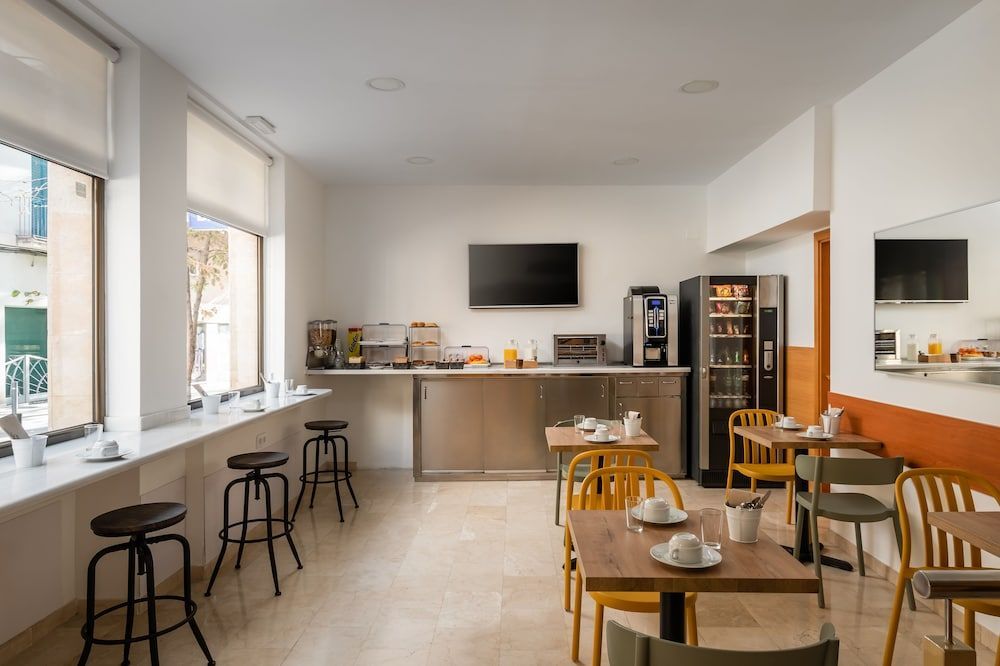 Hostal Baler 1