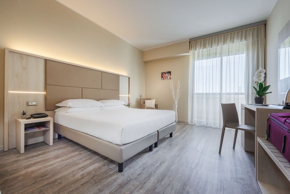 JR Hotels Gate 7 Bologna 1