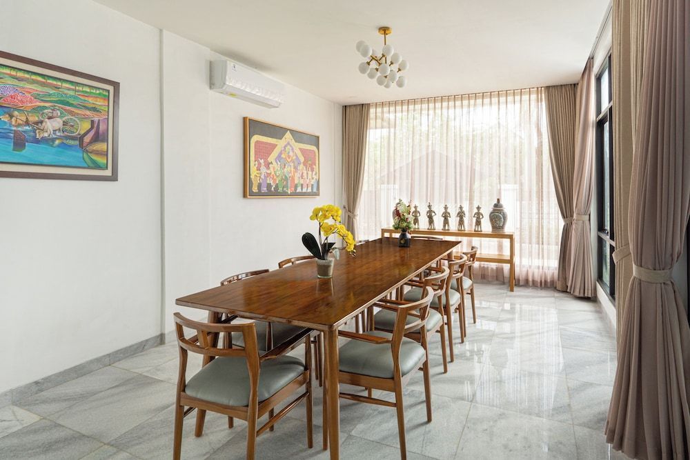 Svarnabumi Hotel 2