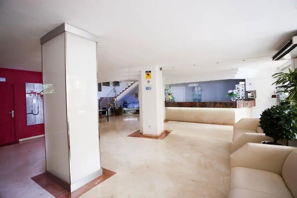 Hotel Kilimanjaro 2