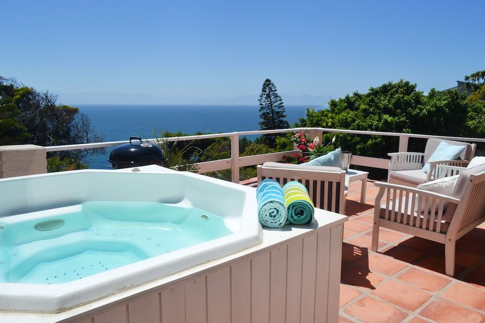 Seabreeze Luxury Two Bedroom Penthouse 1