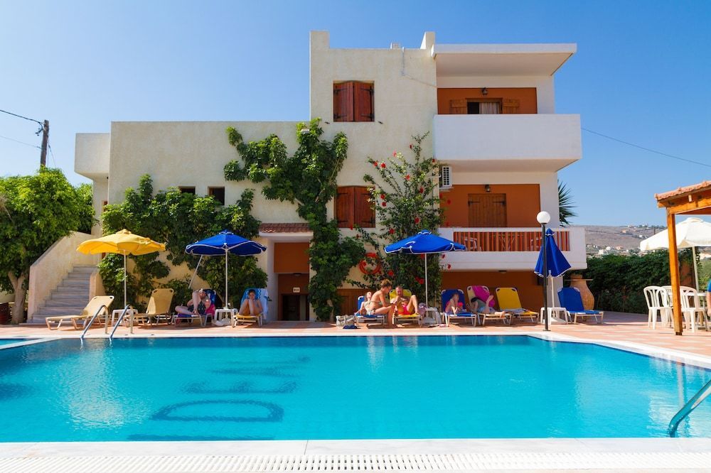 Ideal Hotel 1