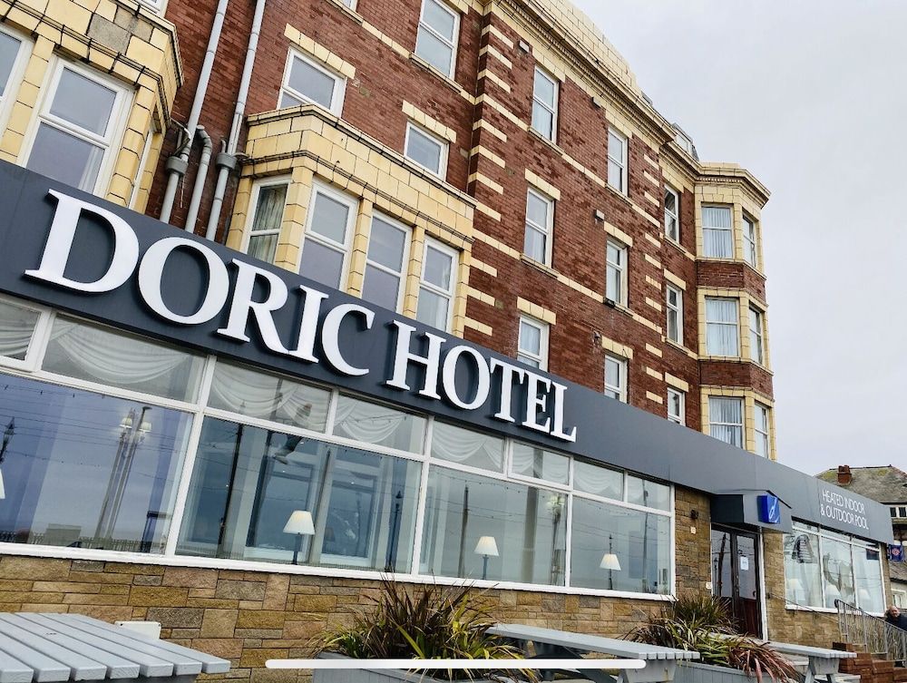 Doric Hotel 1