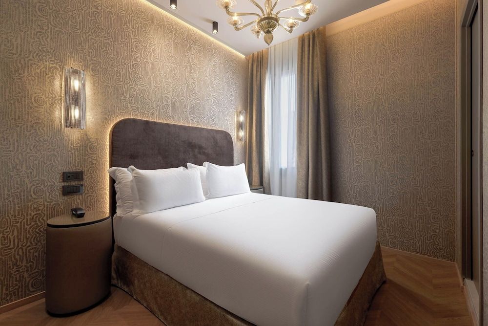 Hotel Atmosphere 2