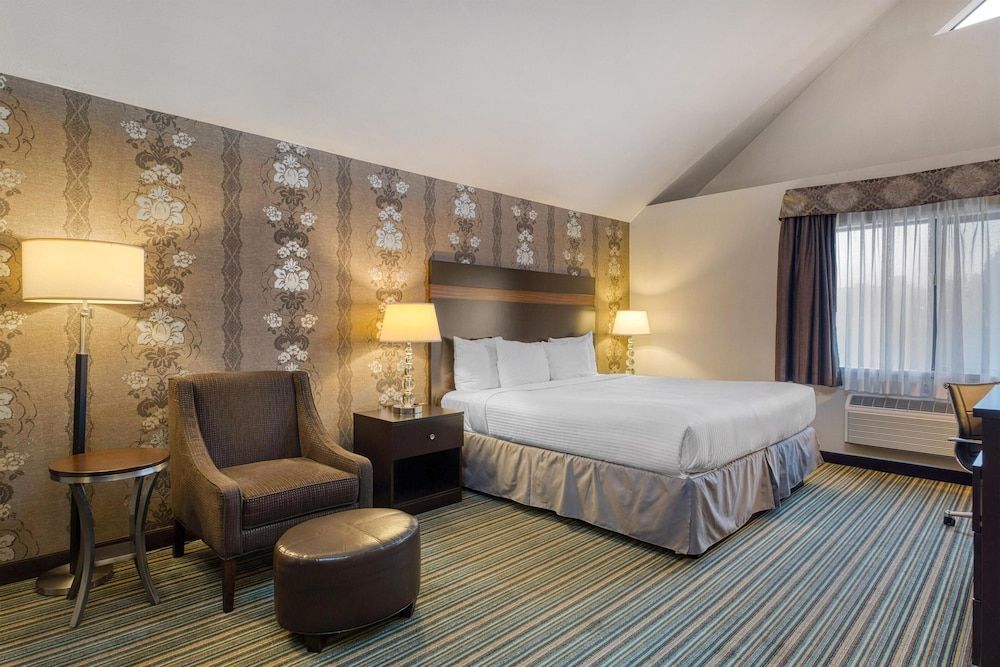 Best Western Alderwood 1