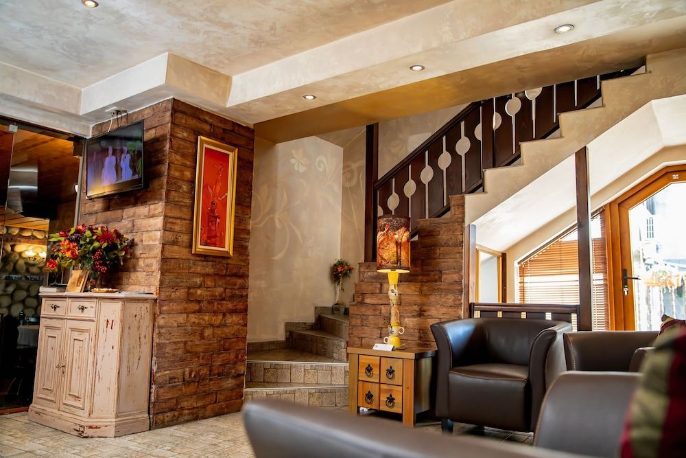Velinov Boutique Hotel 2