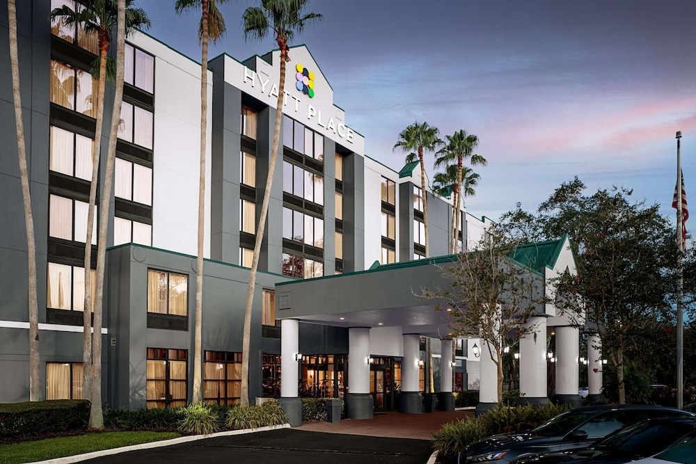 Hyatt Place Tampa Busch Gardens 1