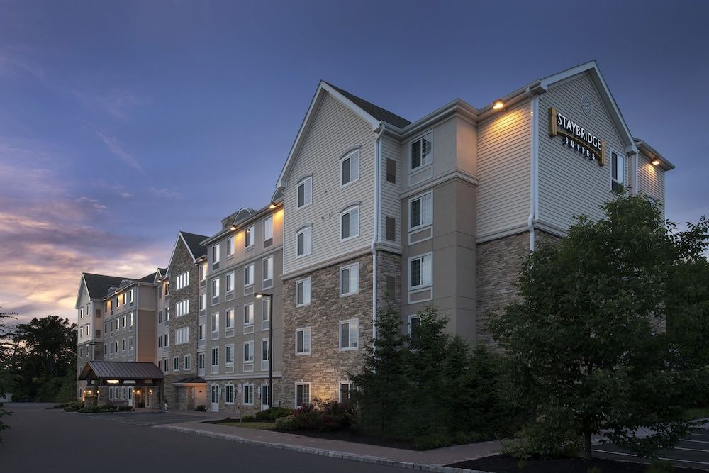 Staybridge Suites NORTH BRUNSWICK by IHG 1