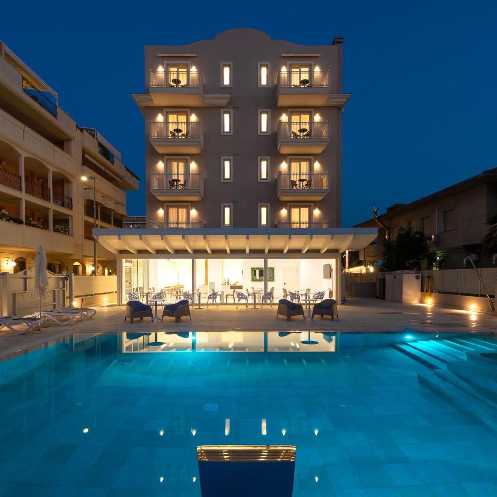 Hotel Carducci 1