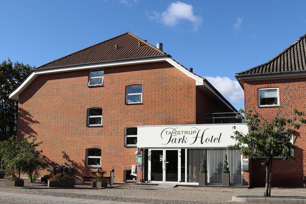 Taastrup Park Hotel 1