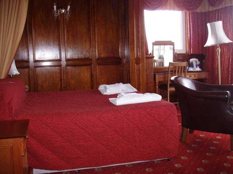 Wherry Hotel 2