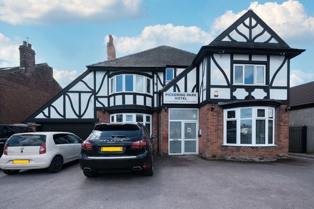 OYO The Pickering Park Hotel 1