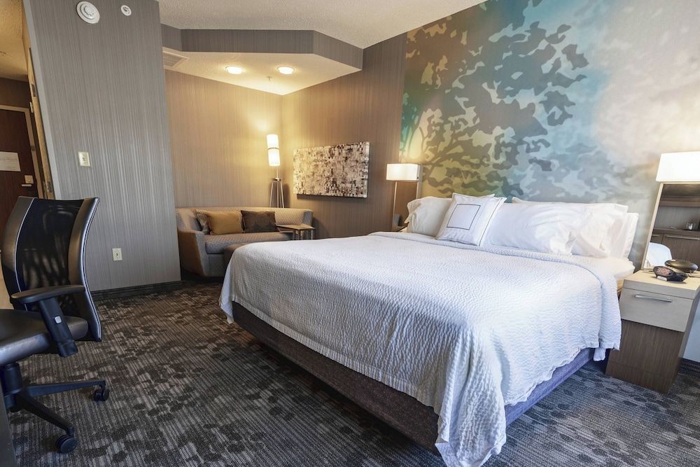 Courtyard by Marriott Cleveland Willoughby 1