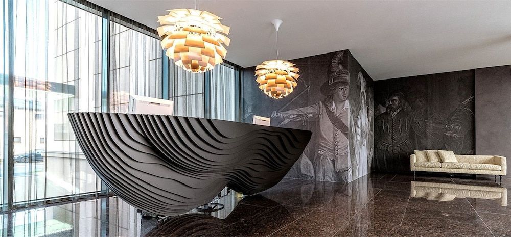 Theatre Hotel 2