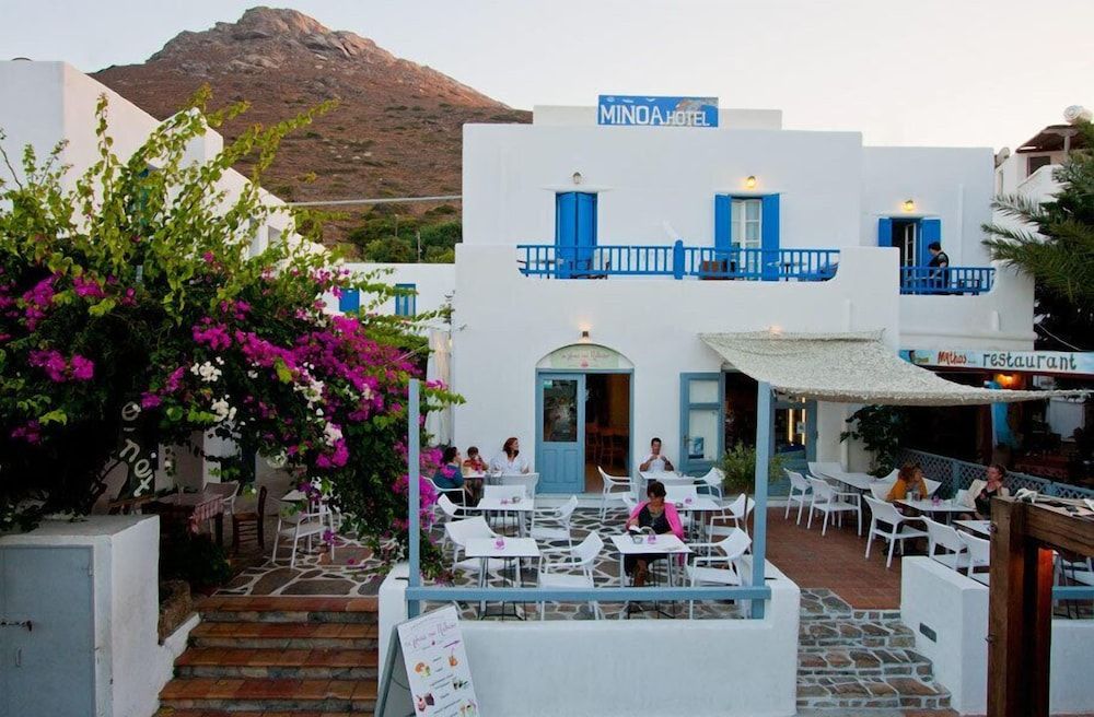 Hotel Minoa 1