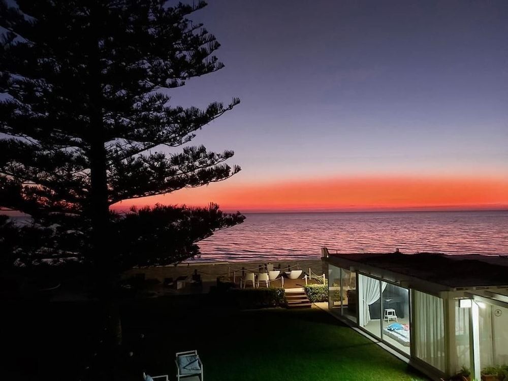 SUITEBEACH b&b and resort 1