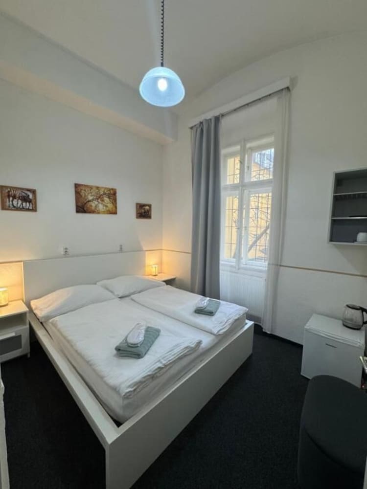 Welcome Hostel & Apartments Praguecentre 1