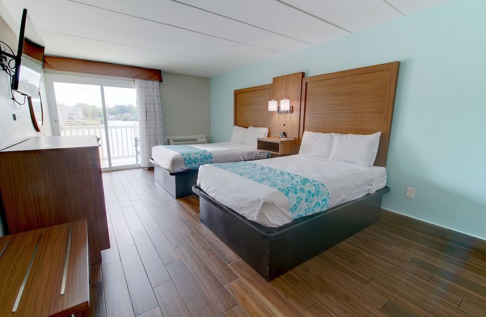 Seashire Inn & Suites 2