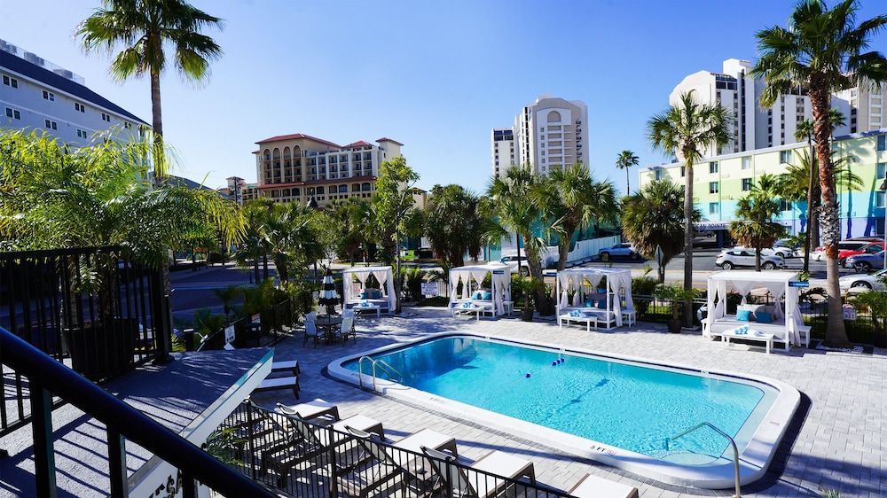 Ivory Sands Beach Suites 1