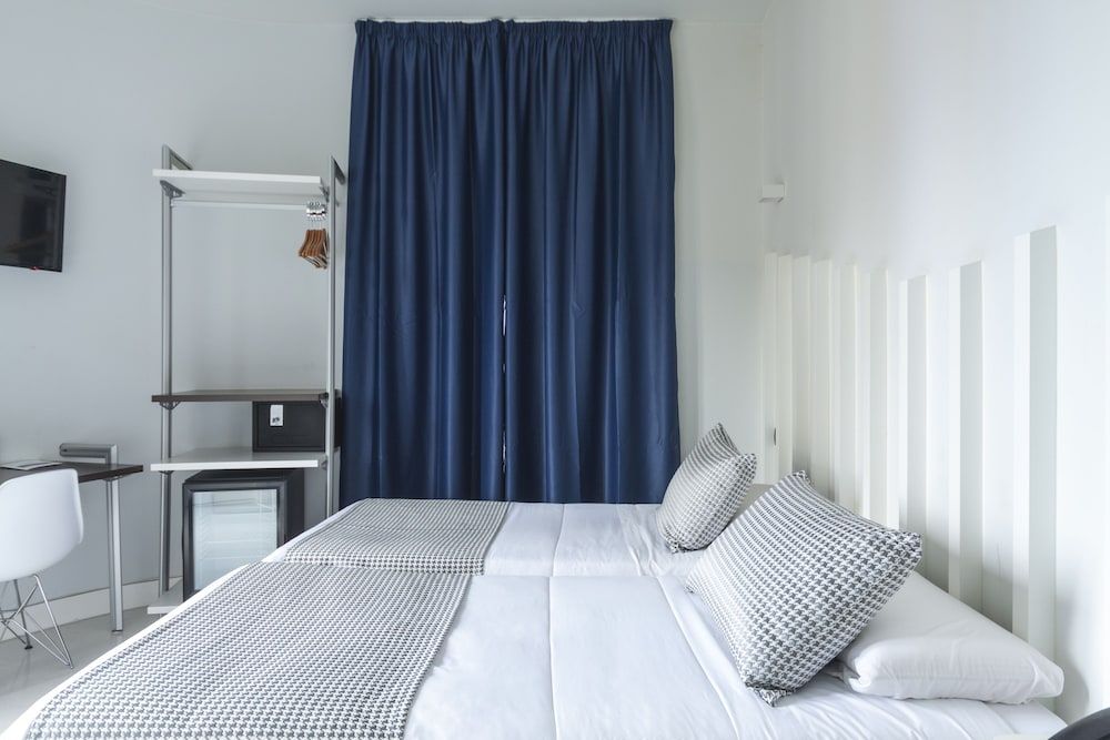 Hostal Carmen-Gran Vía 2