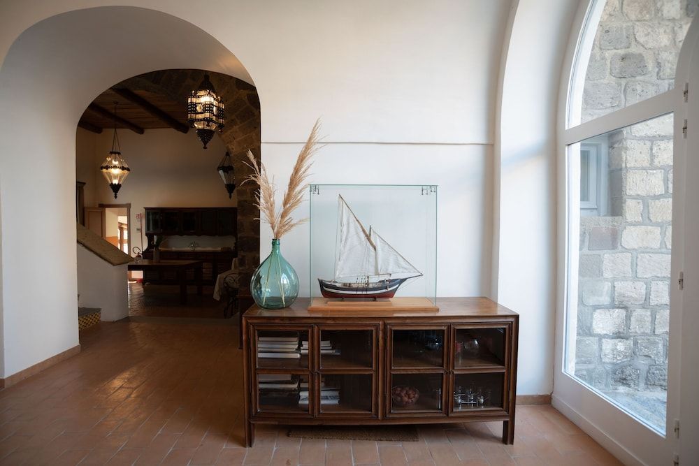 Villa Puolo – With Private Sea Access 2