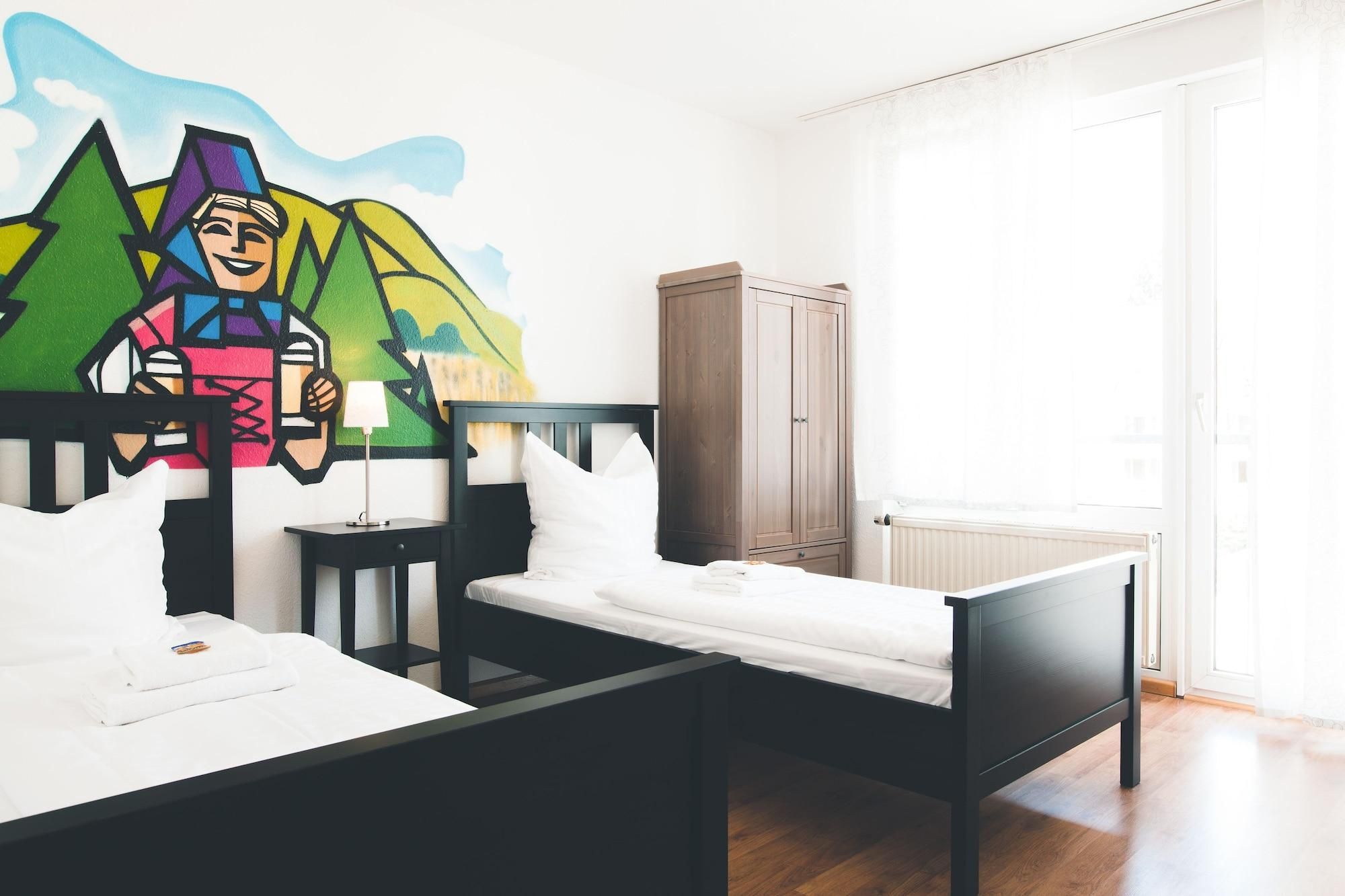 StayInn Hostel und Gästehaus 1