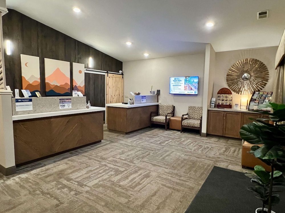 Best Western Country Inn 2