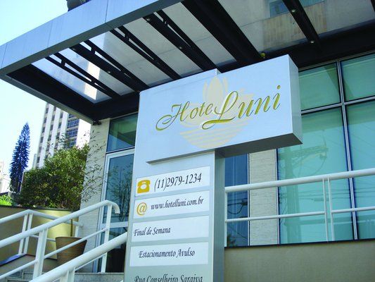 Hotel Luni 1